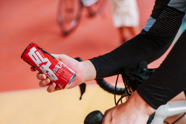 释放骑行热情热门运动饮料为骑行每一段路途注入活力(图1)