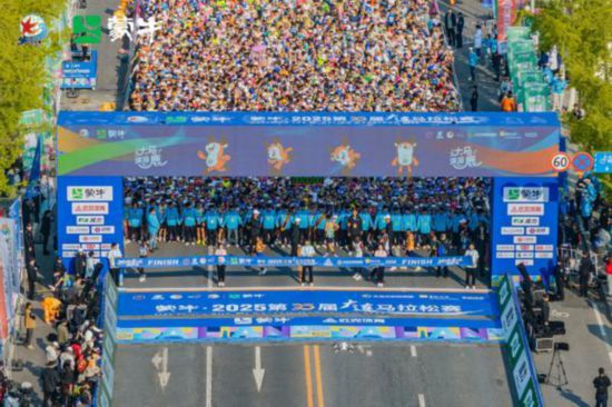 从“百城马拉松”到“百年世界杯”：蒙牛深绑体育背后的价值逻辑(图3)