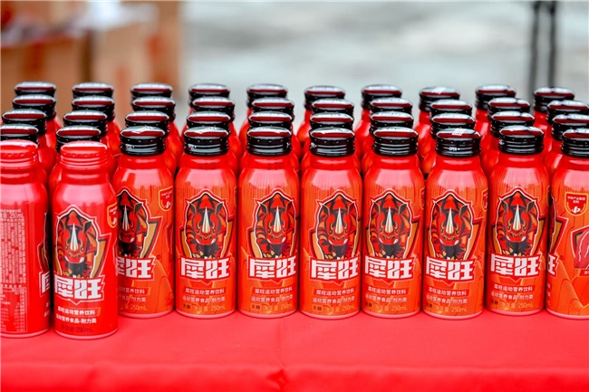 2025“犀旺杯”环黄山国际公路自行车：西班牙车队选手获第二赛段冠军(图5)