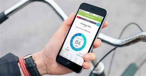 新加坡这个APP日常购物、运动都能攒积分！还能换钱付保费！(图1)