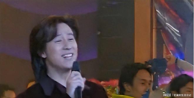 解晓东生活揭秘：豪宅养老院12元饮料春晚常客现状如何？(图7)