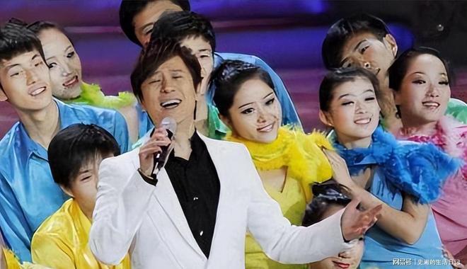 解晓东生活揭秘：豪宅养老院12元饮料春晚常客现状如何？(图12)