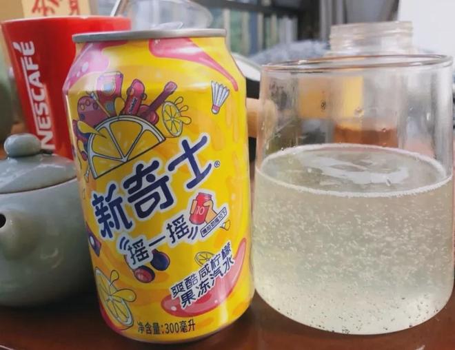 旺旺、康师傅都在将饮料变成果冻这魔术刘谦十年前就变过了(图9)