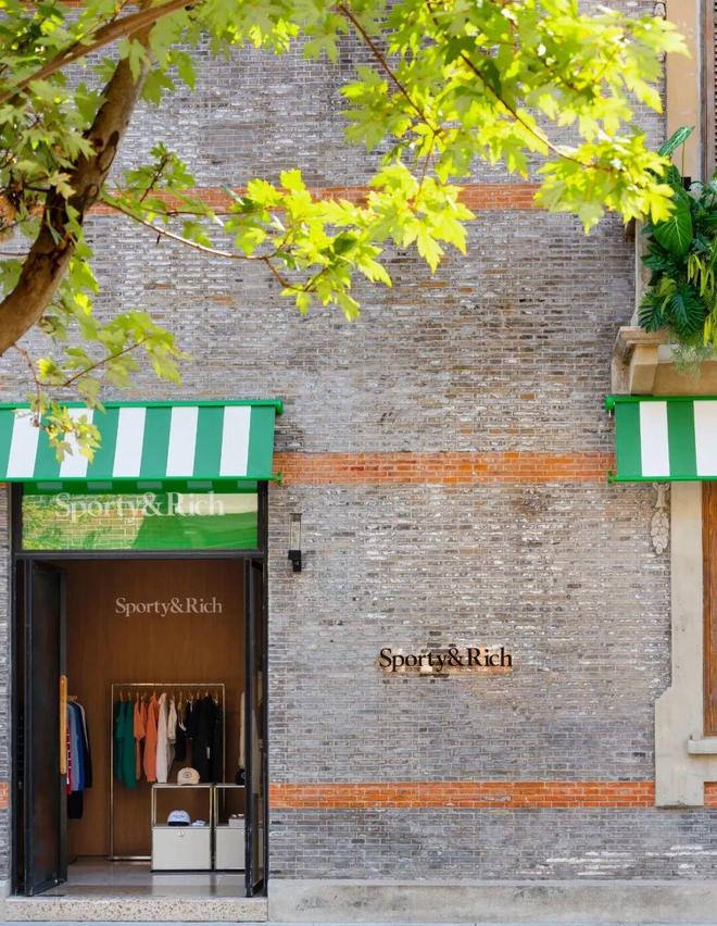 借三叶草联名出圈的SportyRich终于在中国开店了(图5)