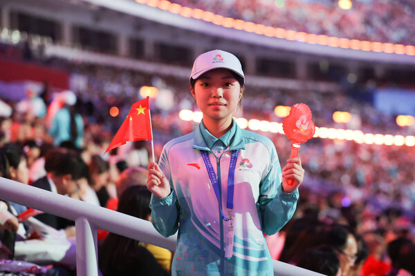 十五运会正式开幕安踏全力为赛会保驾护航(图3)