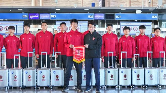 青少年海外交流新探索 泰山U17小将赴欧塞尔开启留洋征程(图4)