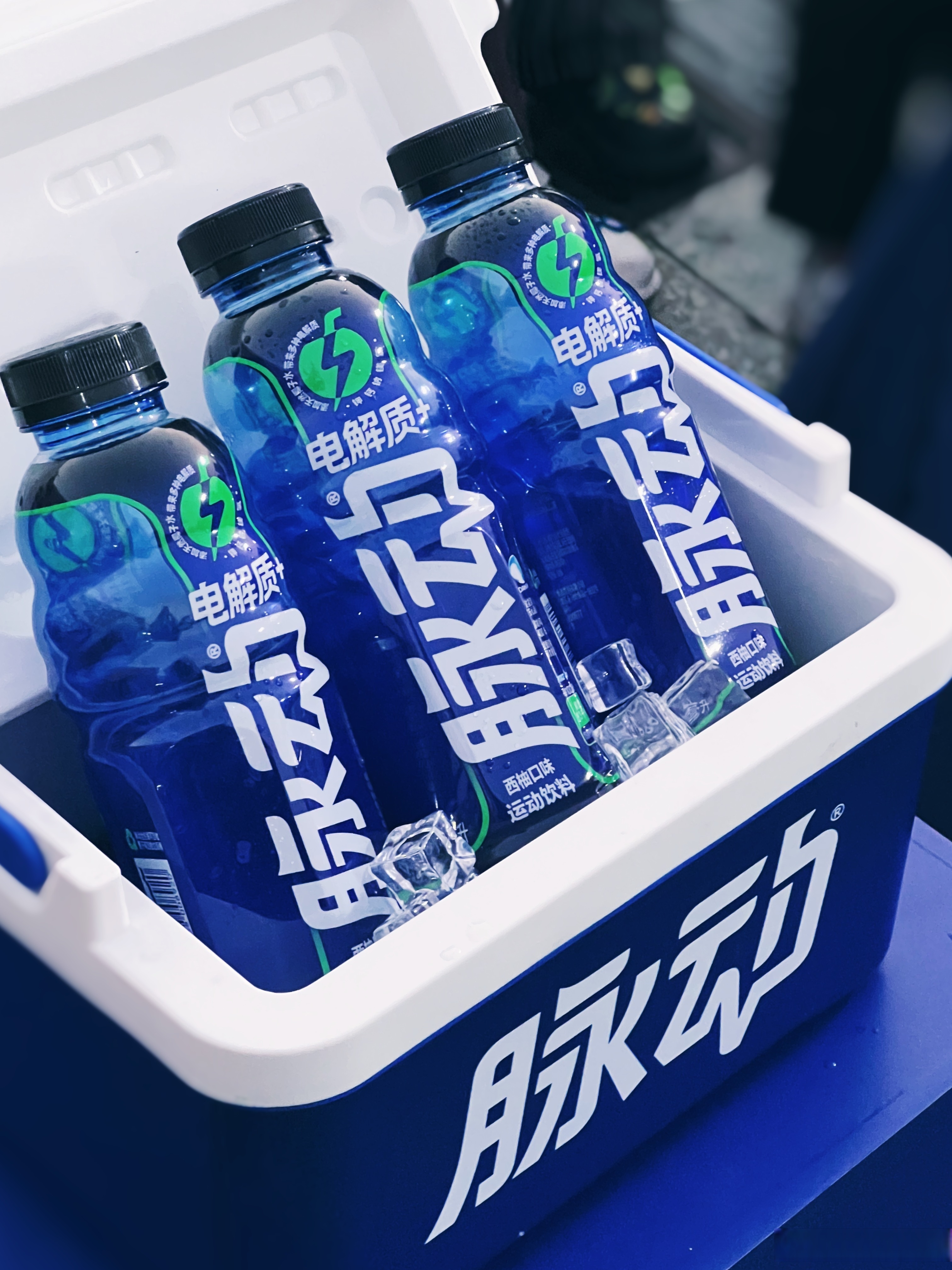 挑战极限运动运动饮料前十名还得看它(图1)