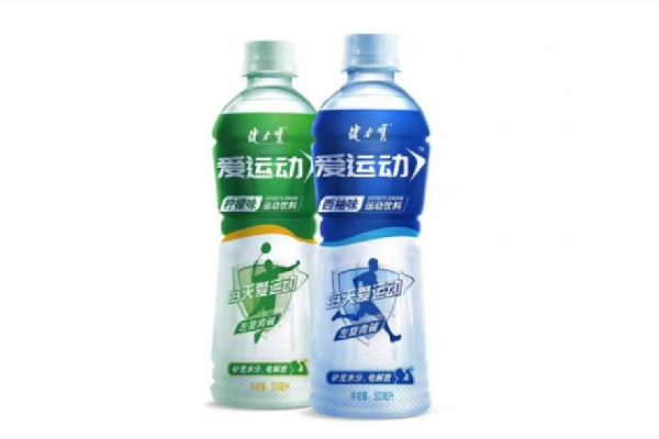 运动饮料市场的新势力：东鹏补水啦电解制水或成为未来新趋势！(图1)