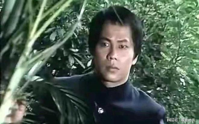 功夫巨星梁小龙的财富密码：从封杀20年到身家千万他靠5招逆袭(图1)