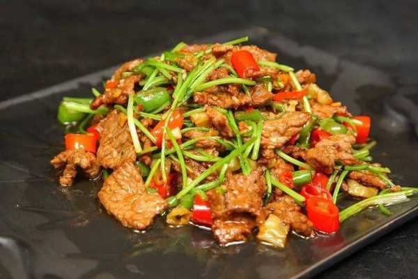怎样烧牛肉;怎样烧牛肉好吃又嫩